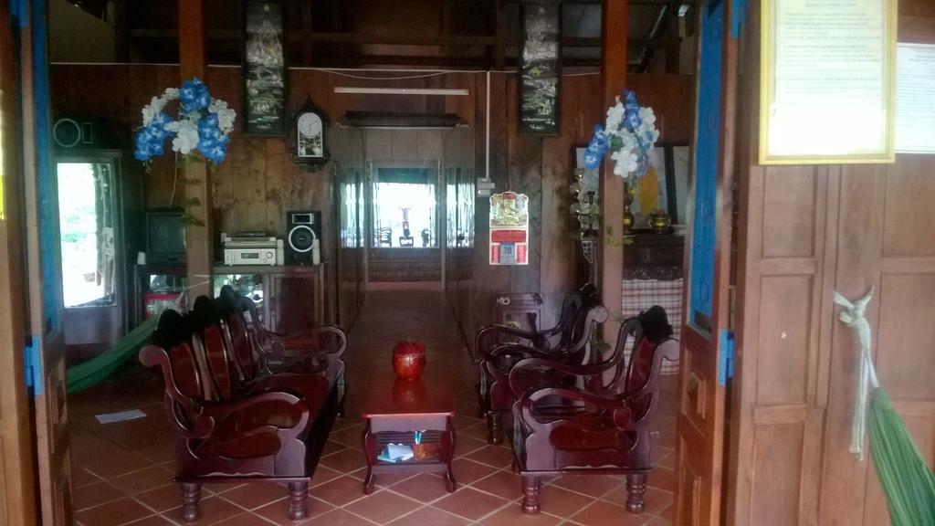 Ngoc Phuong Homestay Vĩnh Long Esterno foto